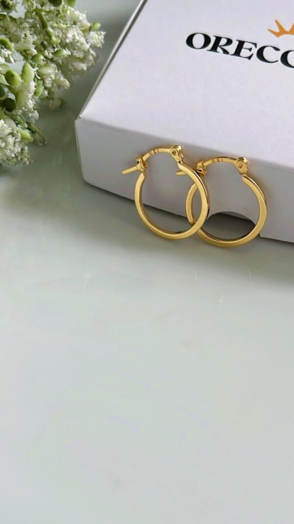 ARGOLA USINADA GD. C/ GANCHO ITALIANO BANHADA A OURO 18K